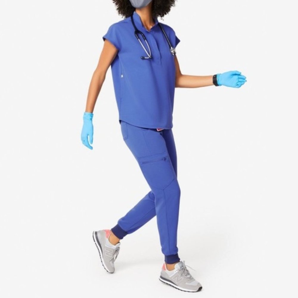 NWT FIGS SET (DENIM / XS)